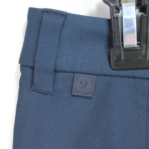 Lululemon Commission Shorts Mens Size 30 Navy Blue 11" Inseam LM7A83S Golf Chino - Picture 3 of 4